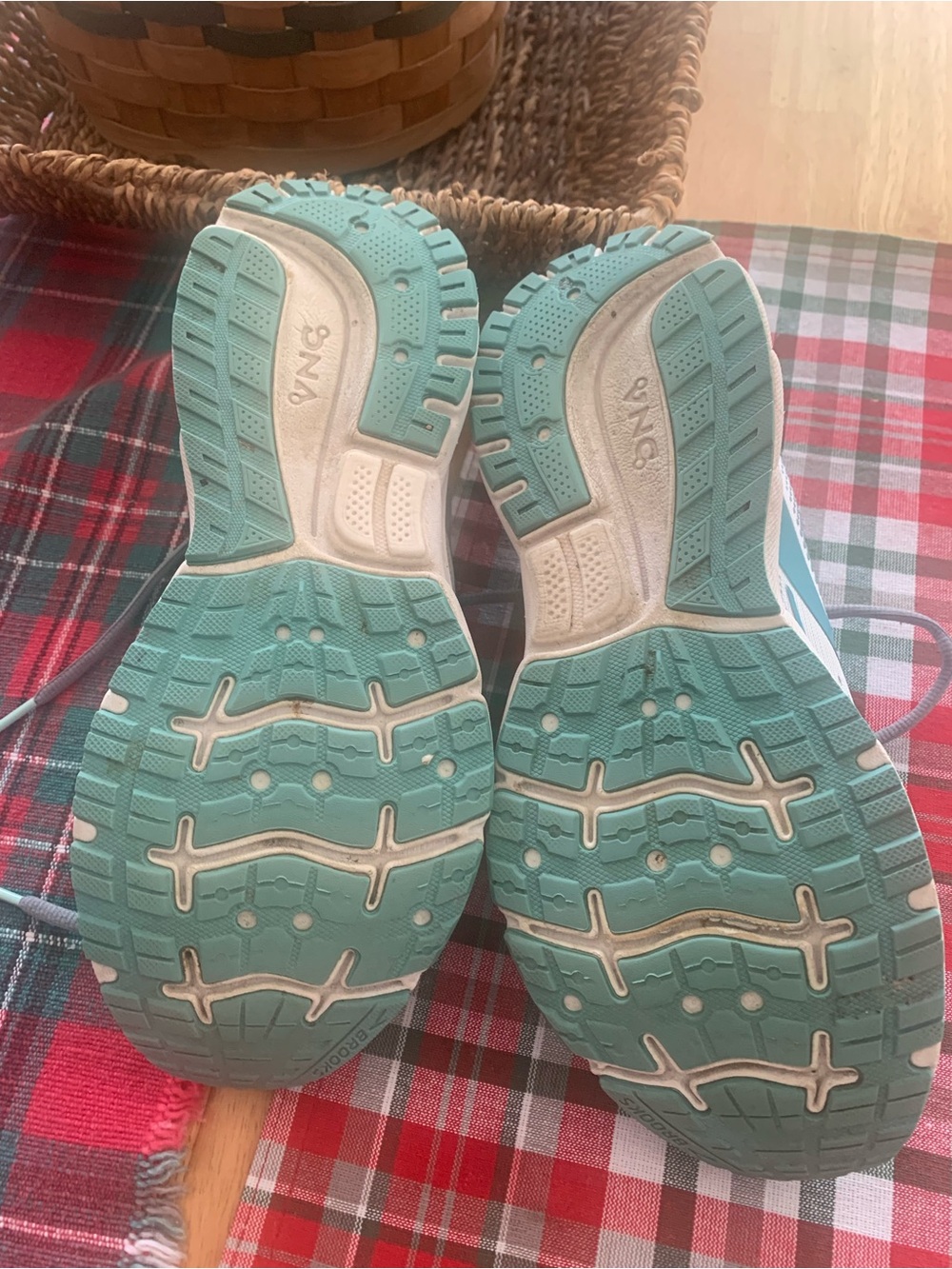 Brooks Running Shoe with Light Gray Upper and Teal Logo - Picture 3 of 4